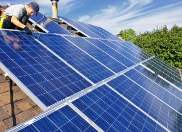 leads panneaux solaires 370x270 - Génération de lead, Achat contacts qualifiés, Ciblage et Détections projets